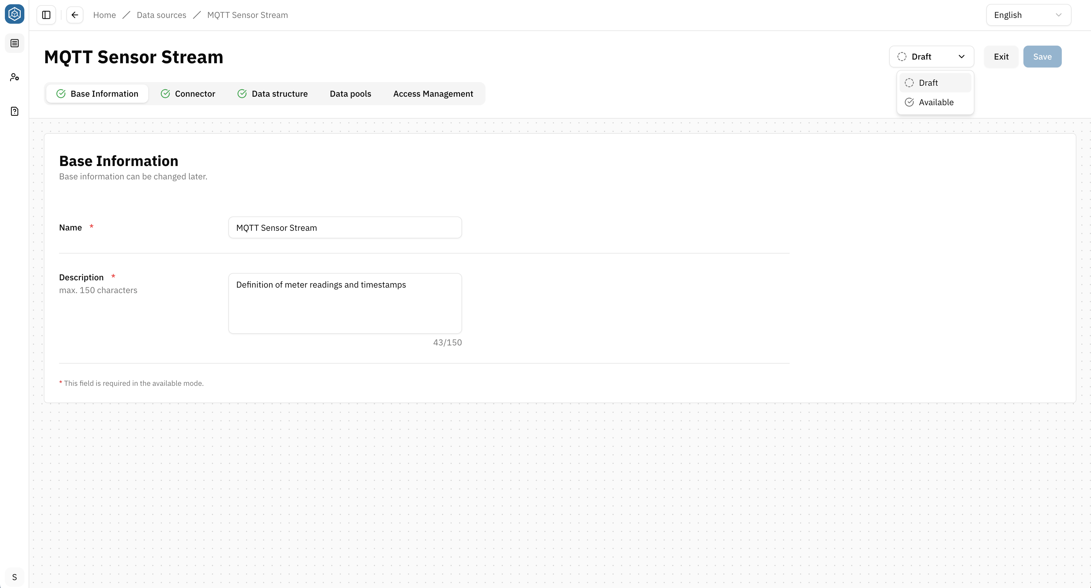 Screenshot: Data source detail page with Status-Dropdown, draft / available